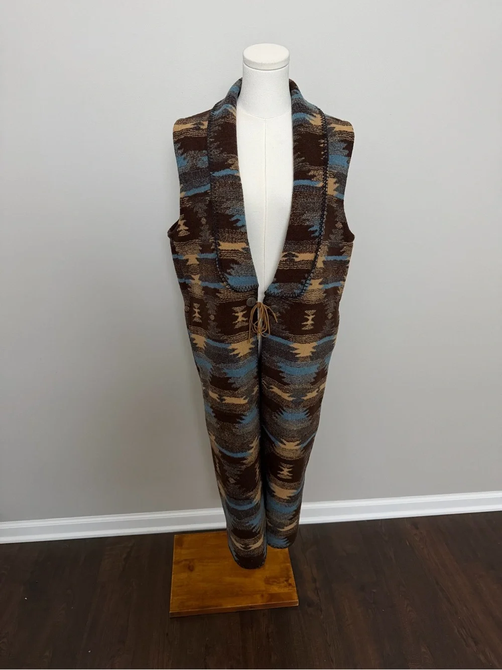 Vintage Mazmania Vest Fleece Long Coat Western Aztec Cowboy Rodeo Brown Blue USA